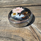 Scorpion & Pink/White Flower Bayonet Gas Cap
