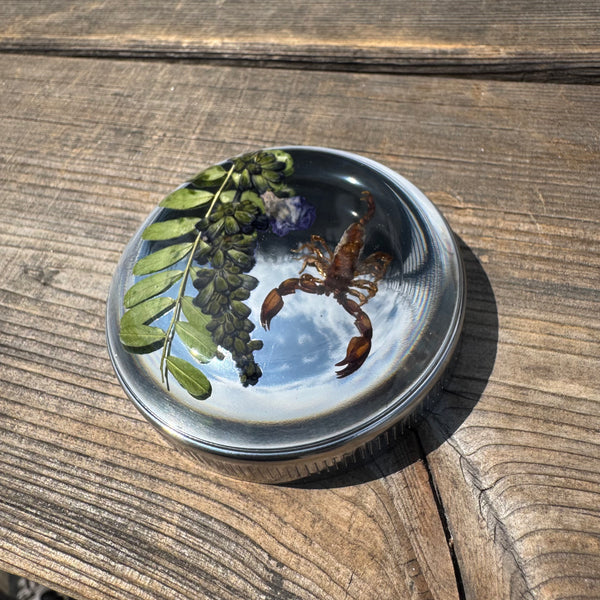 Scorpion & Purple Flower Bayonet Gas Cap